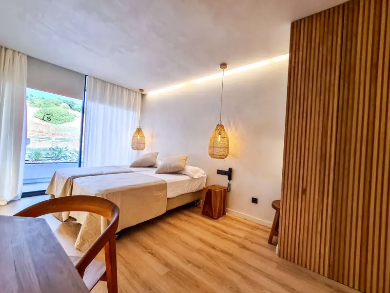 S Estancia Suites