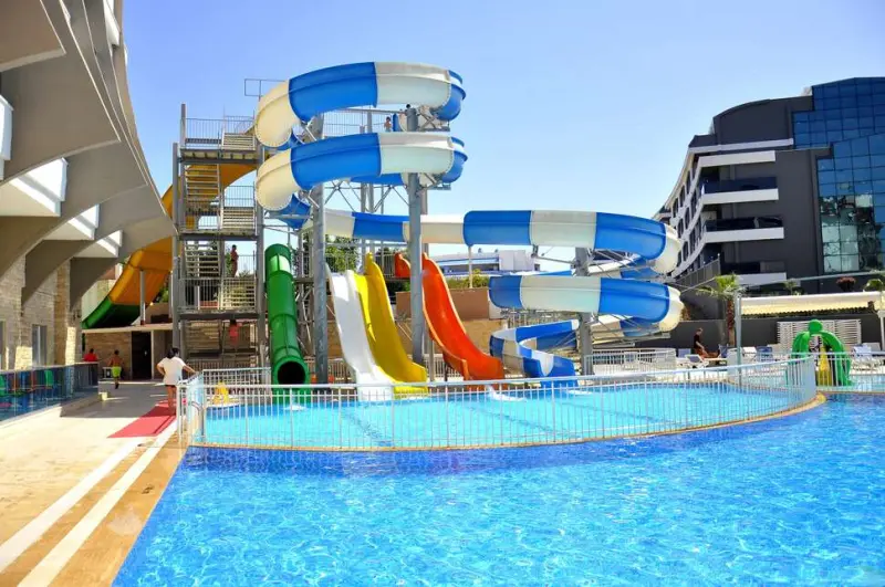 Ramada Resort Side