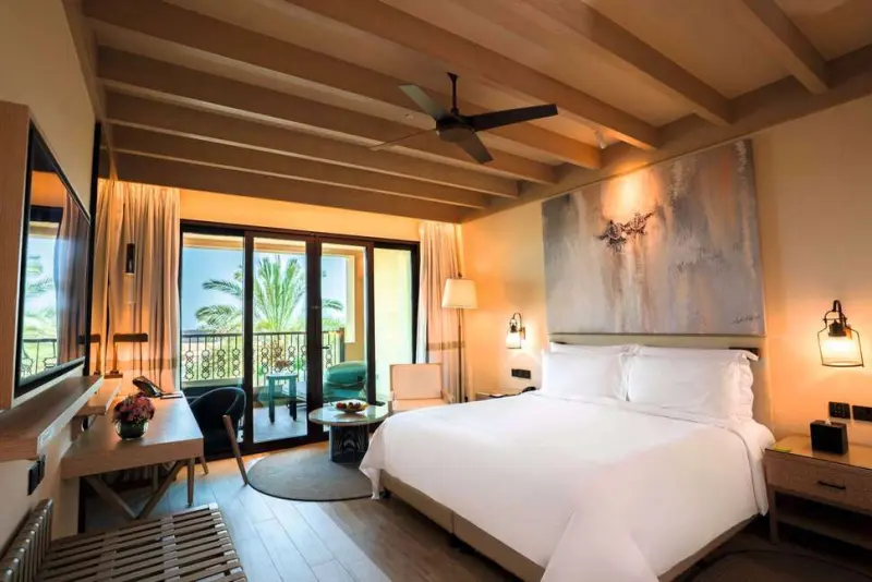 Saadiyat Rotana Resort & Villas