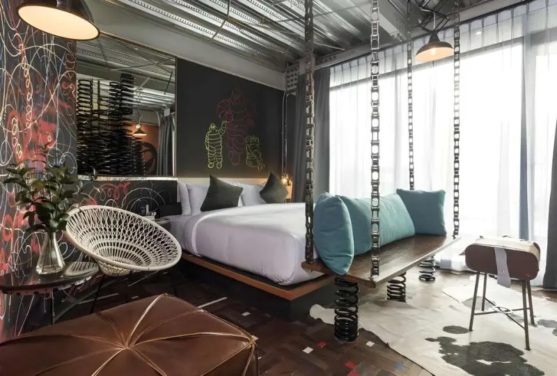 Mestyle Garage Hotel