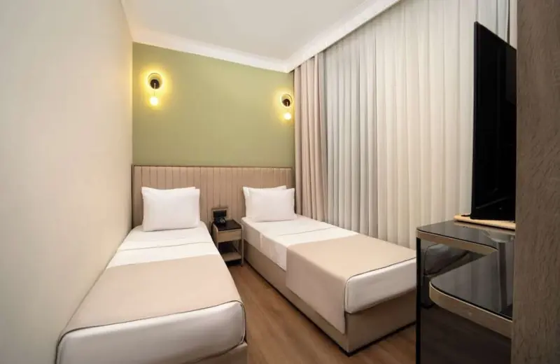 ATiK PALACE HOTEL