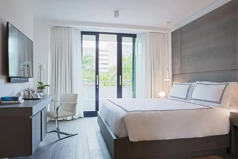 Gale South Beach, Curio Collection by Hilton