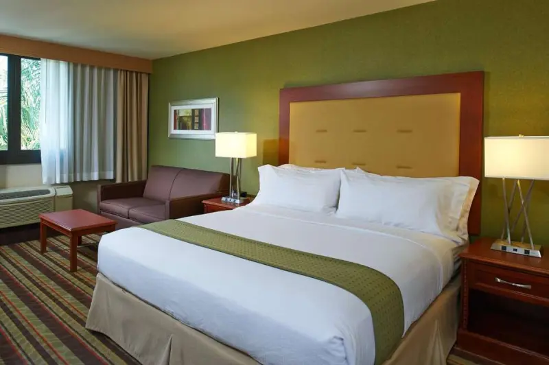Holiday Inn la Mirada – Buena Park by IHG