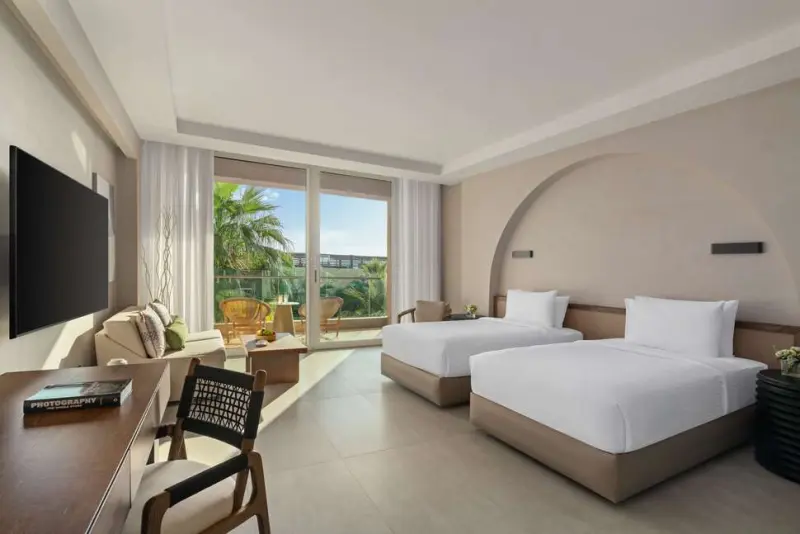 Rixos The Palm Hotel & Suites