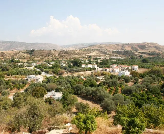Leonidas Village Houses