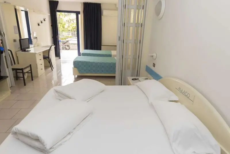 Hi Hotels Riva - Lakeview