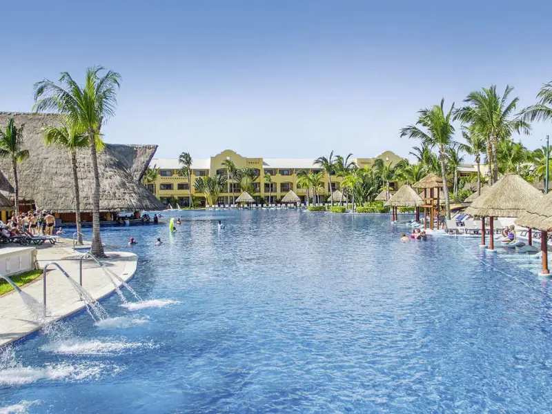 Barceló Maya Grand Resort