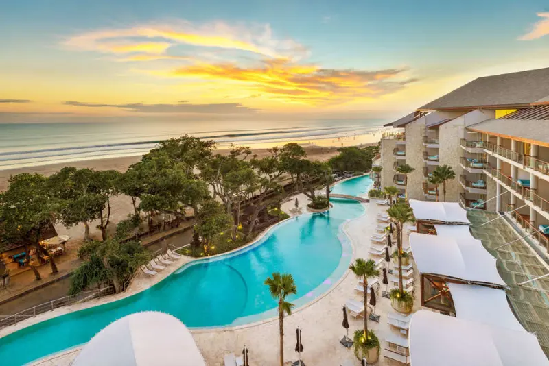 Double Six Luxury Hotel