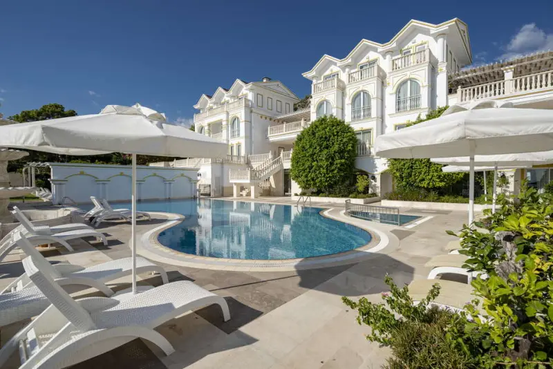 Imperial Sunland Resort & Spa