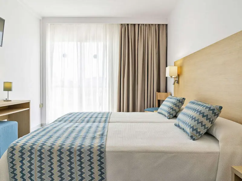 Hotel Riutort