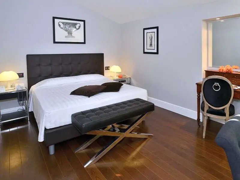 Hotel Roma - Firenze