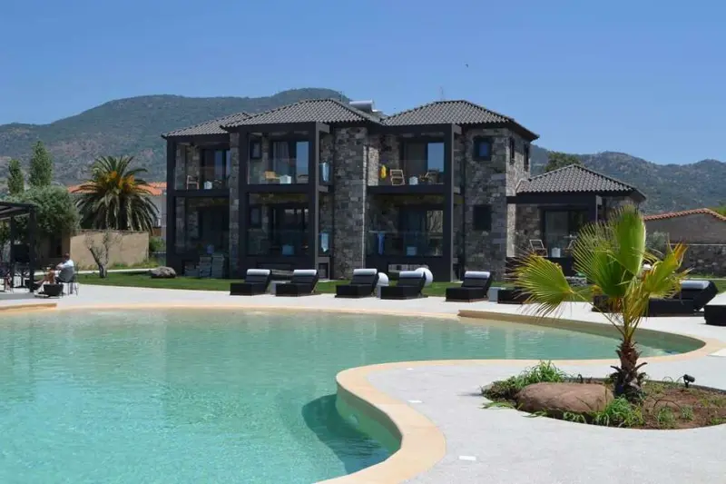 Niki Suites Petra