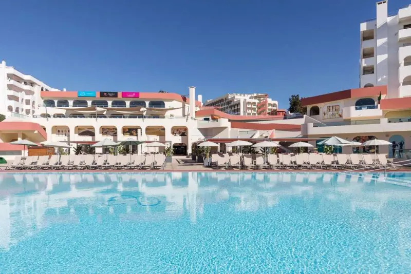 Ukino Palmeiras Village Family Resort