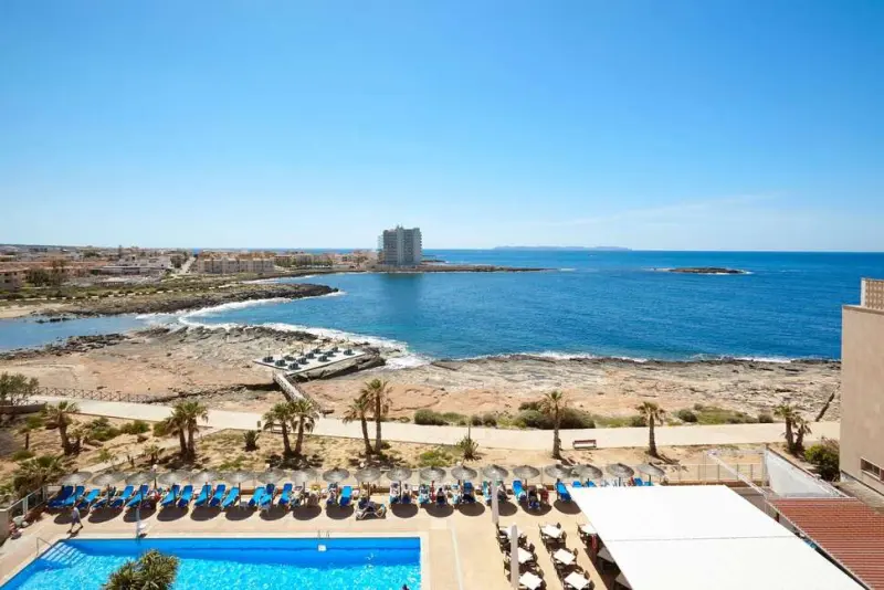 Universal Hotel Romántica