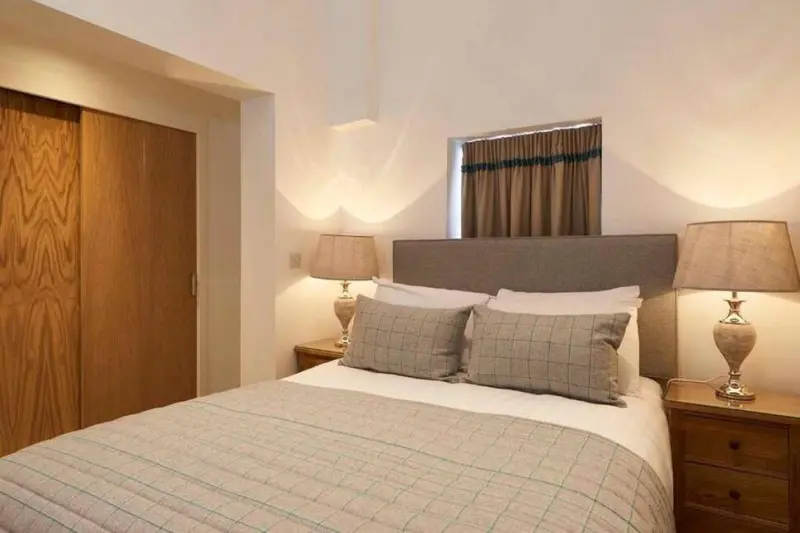 Braid Apartments by Mansley
