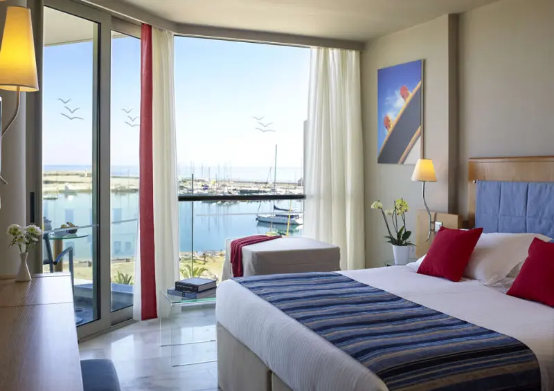 Kyma Suites Beach Hotel