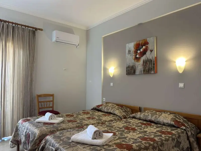 Brati II Beach Hotel