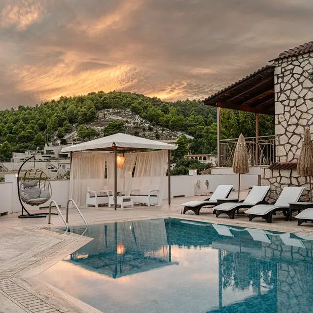 Limneon Villas