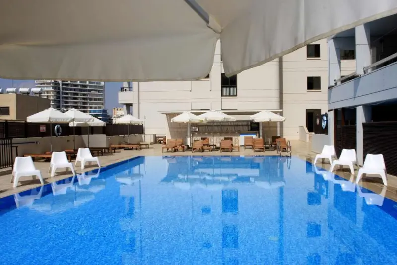 Sun hall hotel
