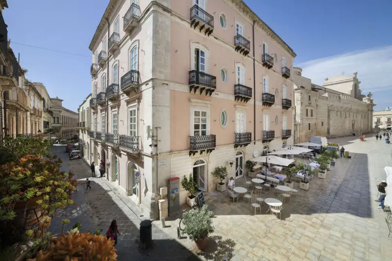 Palazzo Artemide