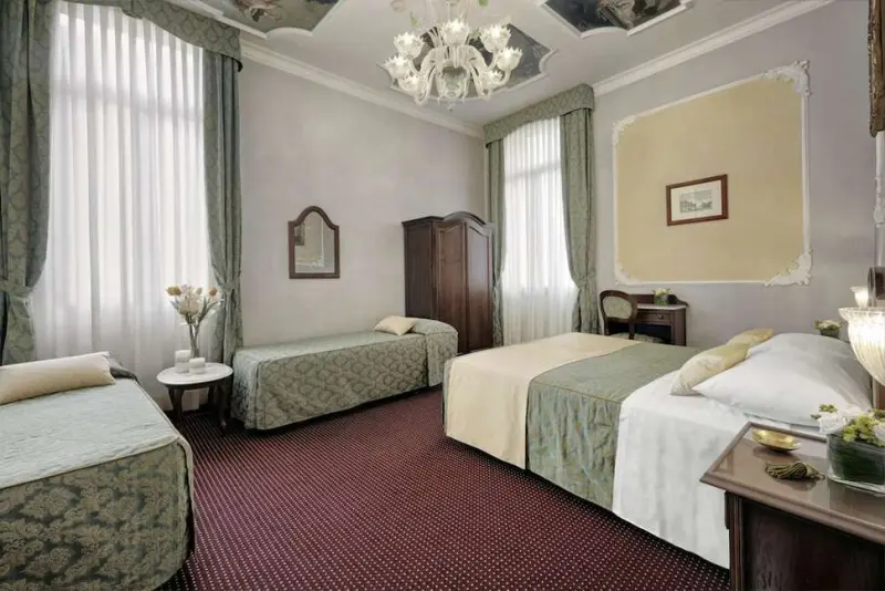 Hotel Pausania