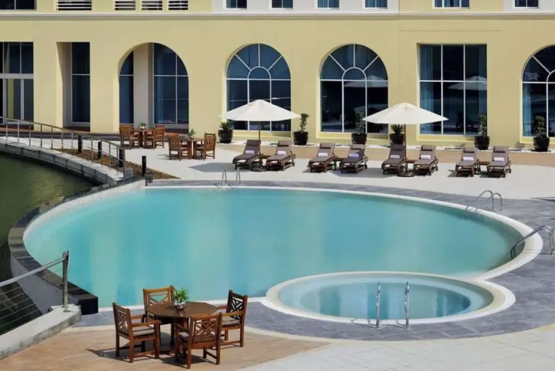 Copthorne Lakeview Hotel