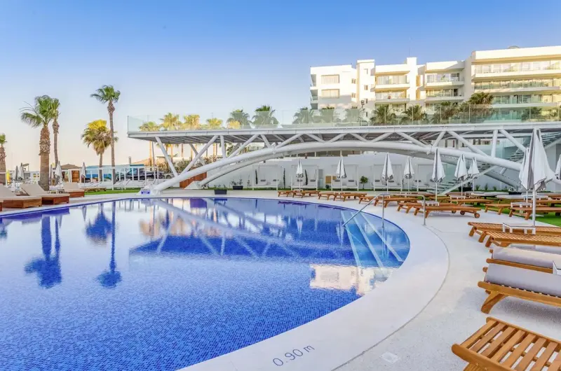 Flamingo Paradise Beach Hotel