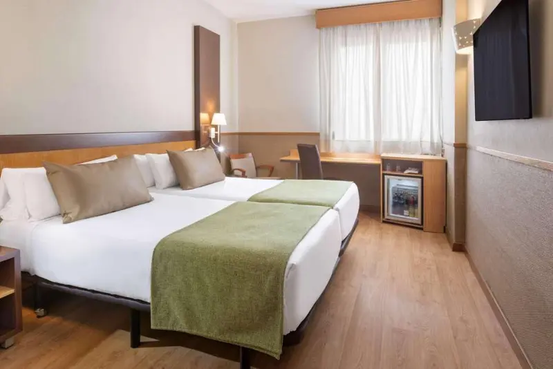 Hotel Catalonia Giralda