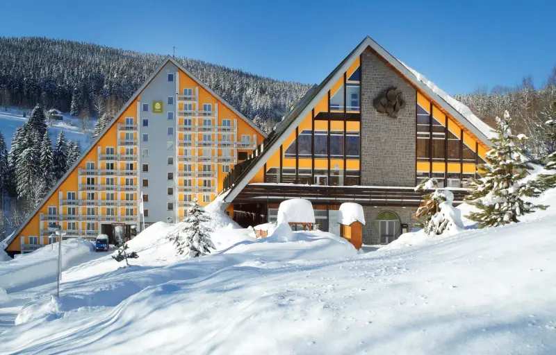 Pinia Hotel & Resort