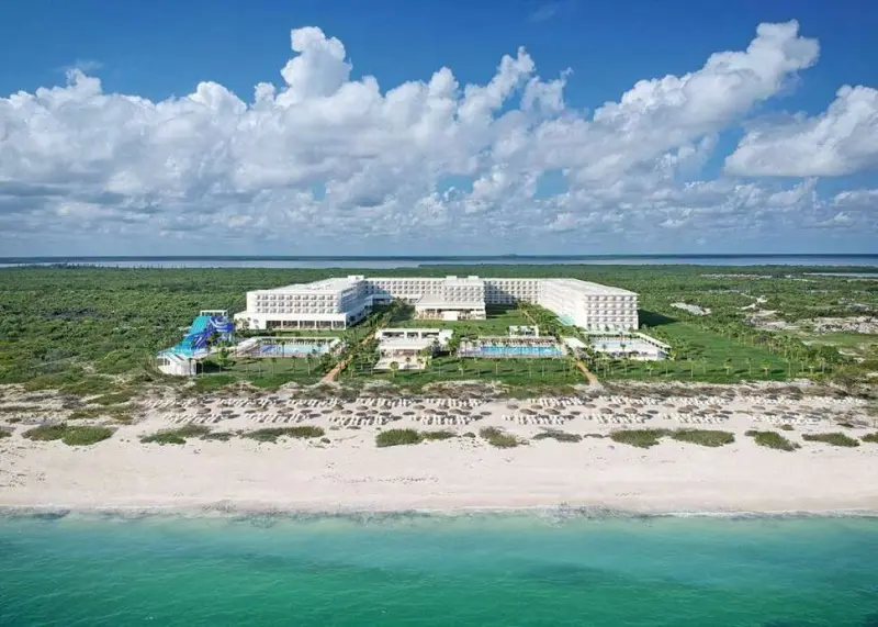 Hotel Riu Latino