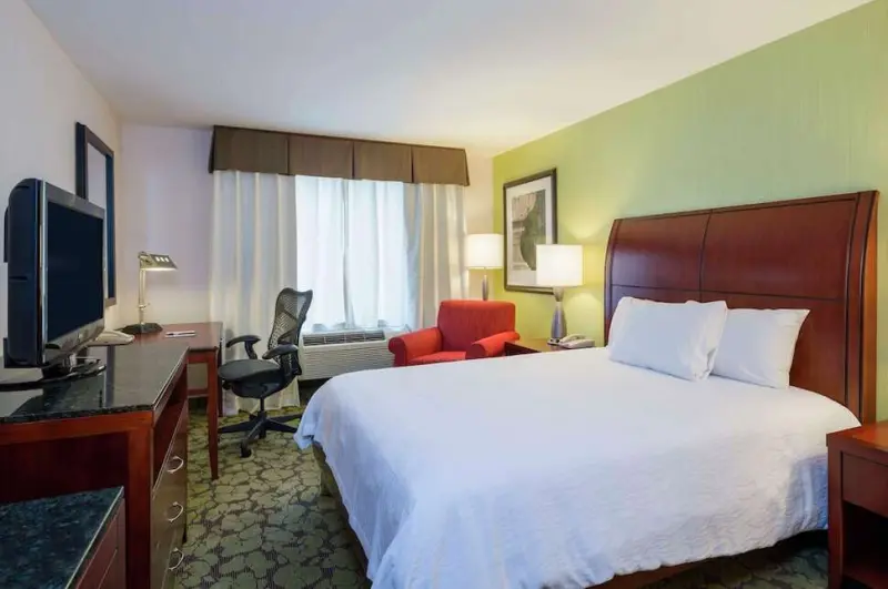 Hilton Garden Inn Queens/JFK Airport