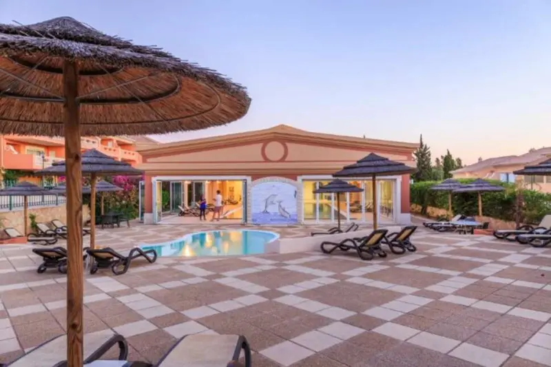 Lakeside Country Club