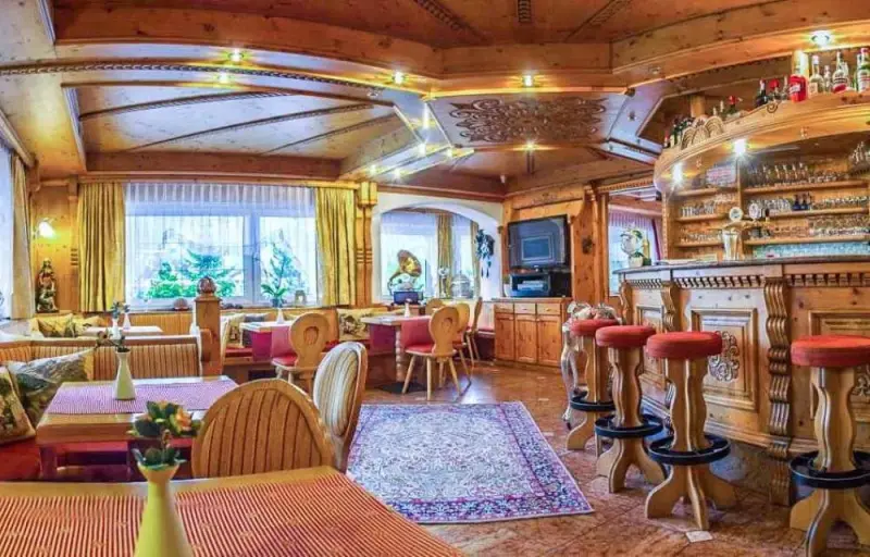 Hotel Serena