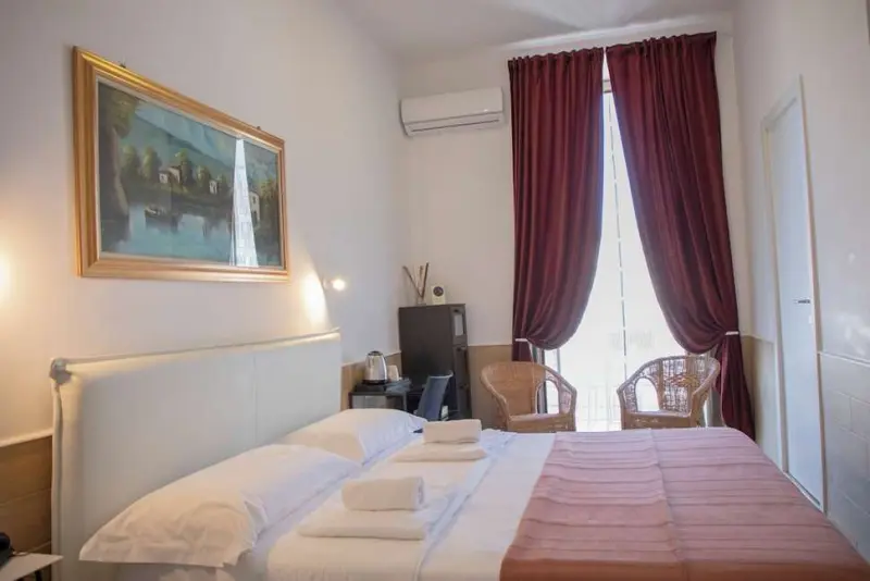 H22 Hotel