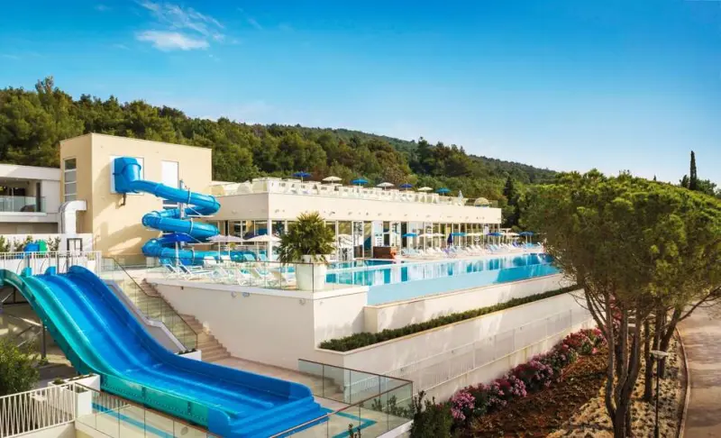 Girandella Maro Suites & Villas