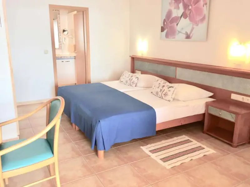 Marina Playa Suites