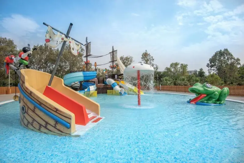 Caravia Beach Hotel