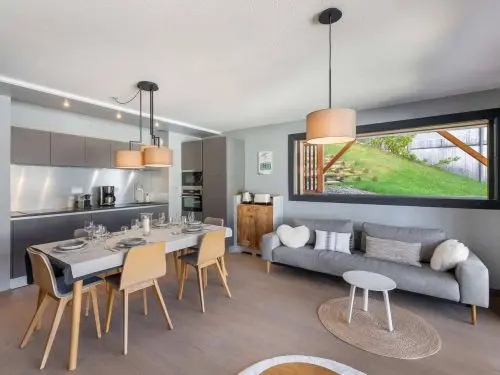360 Châtel