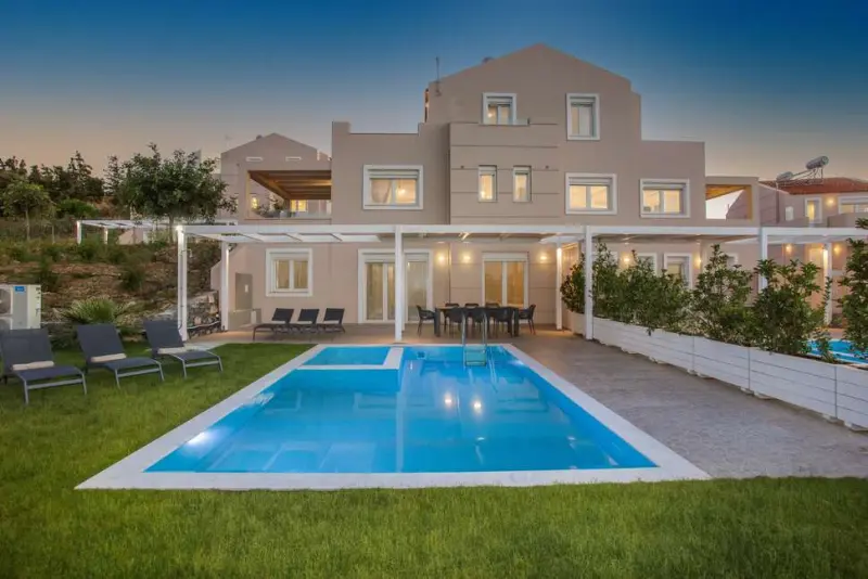 Blue Hills Villas