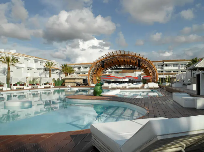 Ushuaïa Ibiza Beach Hotel