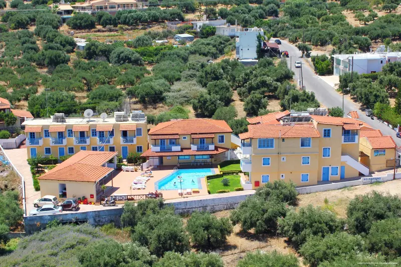 Mareva Apts