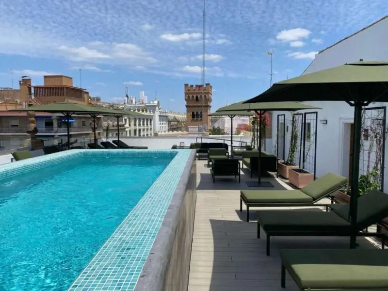 AQUITANIA HOME SUITES