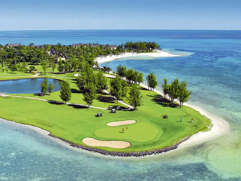 Paradis Beachcomber Golf Resort & Spa