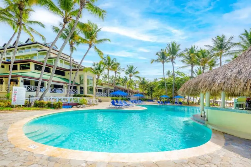 Coral Costa Caribe Beach Resort