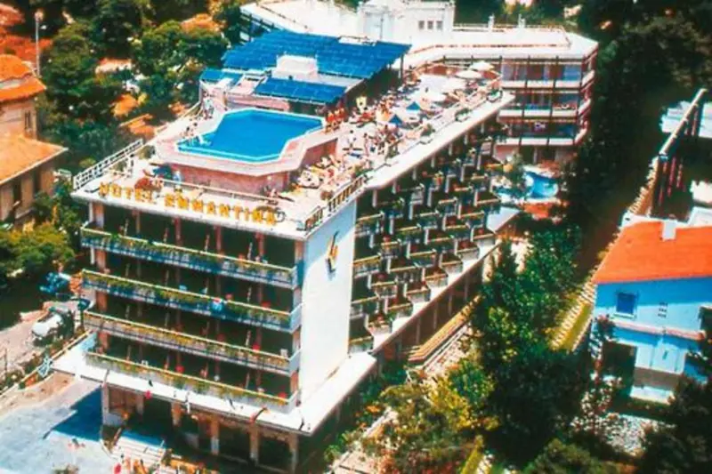 Emmantina Hotel