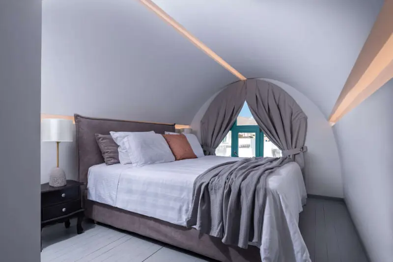 SANTA IRINA LUXURY SUNNY LOFTS