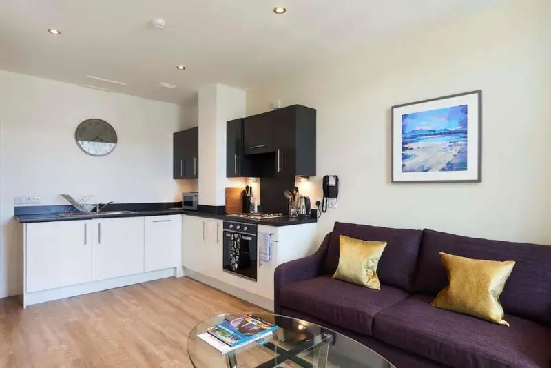 Braid Apartments by Mansley