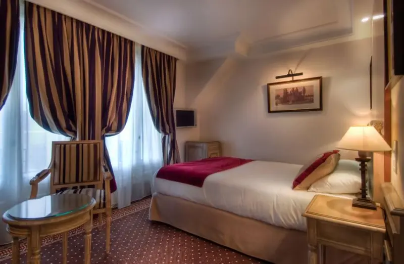 Hôtel Trocadero la Tour