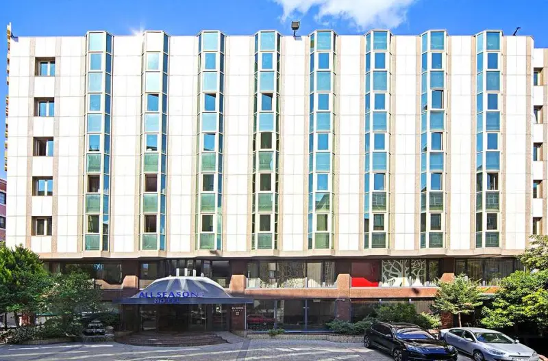All Seasons Hotel