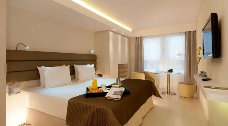 Eurostars Book Hotel